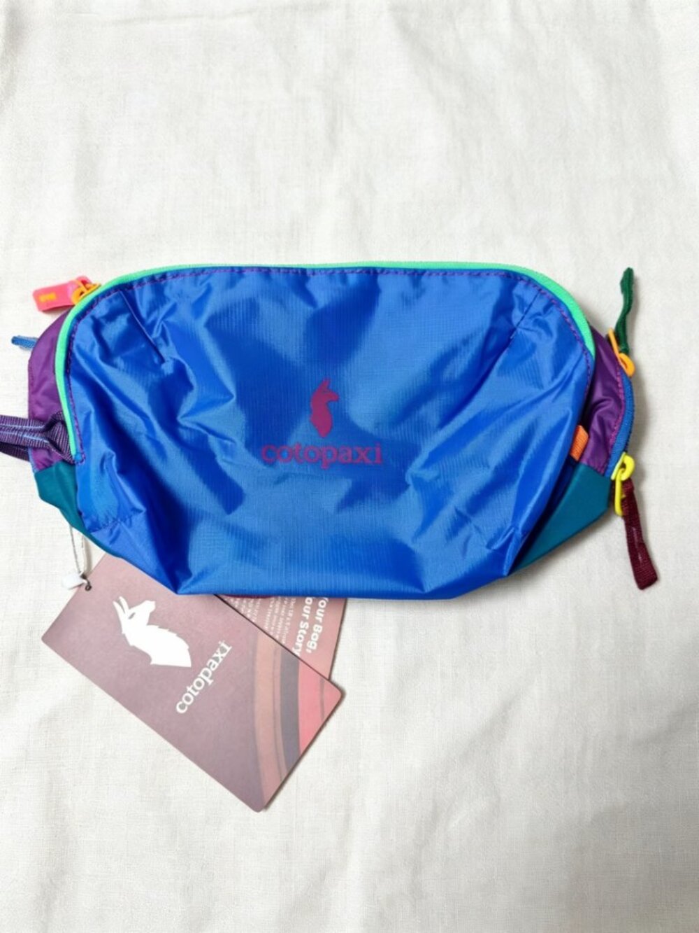 Cotopaxi Del Día Travel Organizer Pouch Colorful Zip Bag Blue & Red
